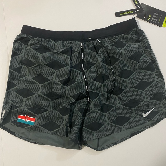 nike team kenya flex stride